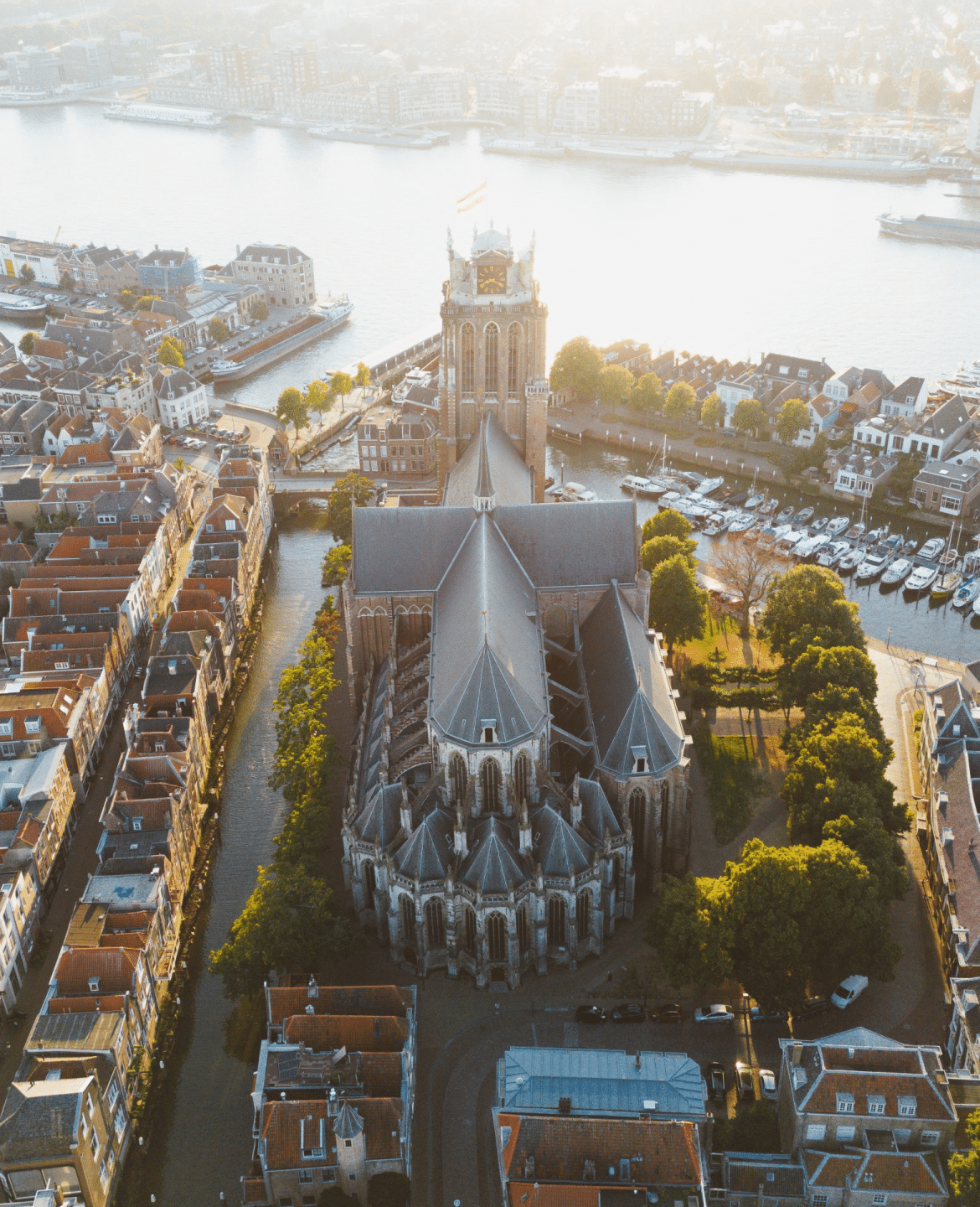 De grote kerk in Dordrecht