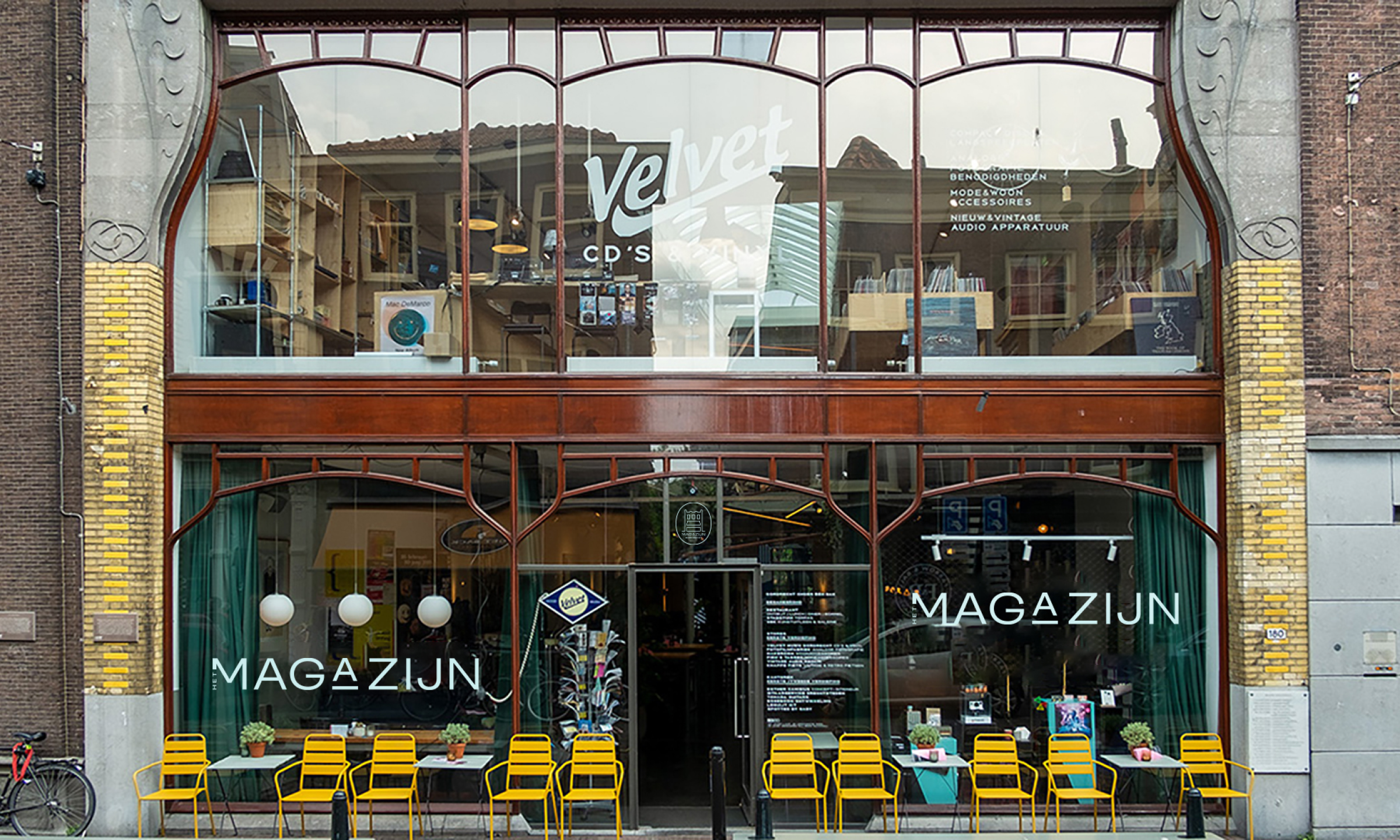 De gevel van Het Magazijn